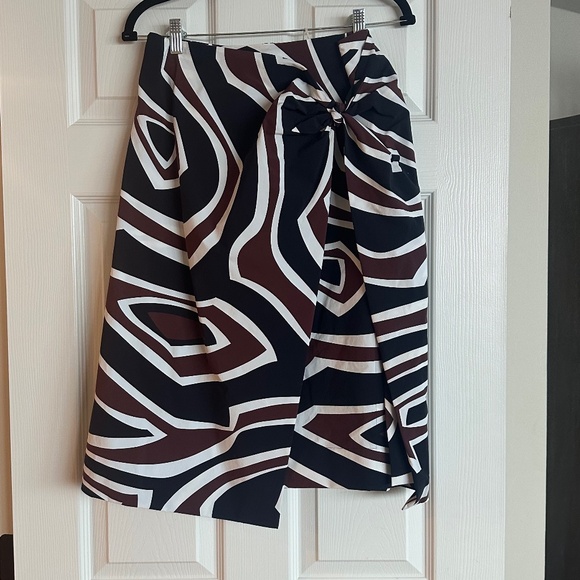 NWT Emilio Pucci Skirt Size 46 - Picture 2 of 5